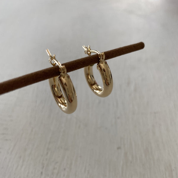 2mm Huggie Hoop Earrings