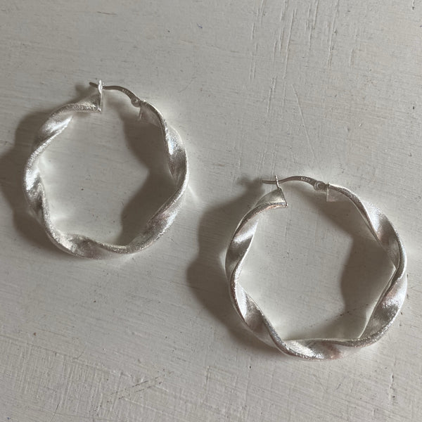 Matte Twisted hoop Earrings