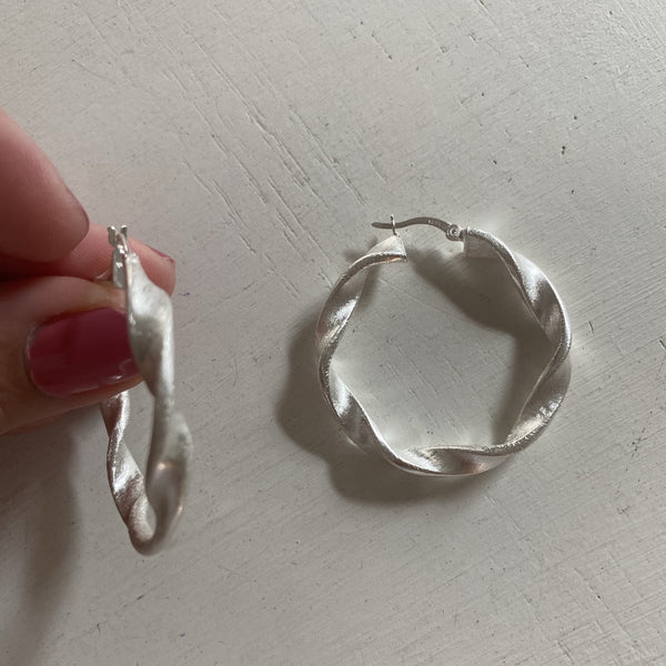 Matte Twisted hoop Earrings
